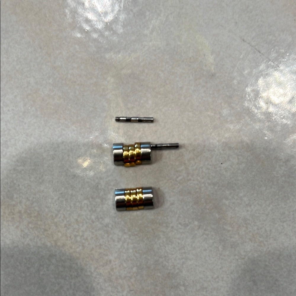 Gold And Silver Metal Connectors